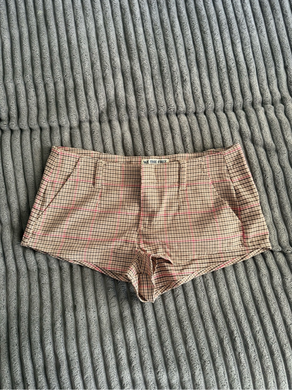 Free People Micro Shorts Plaid - Picture 6 of 7